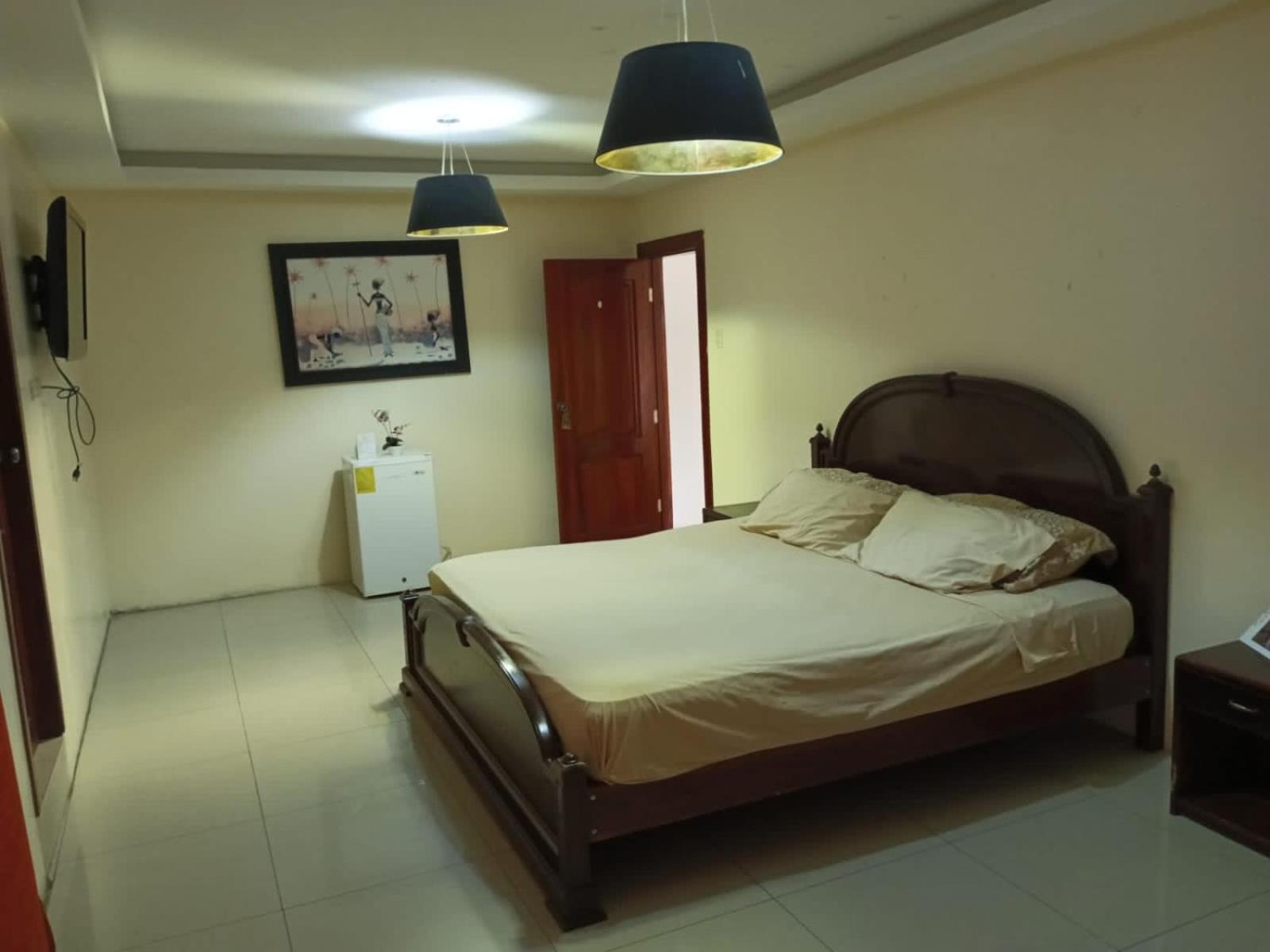 Hostal Las Velas Hotel Manta Exterior photo